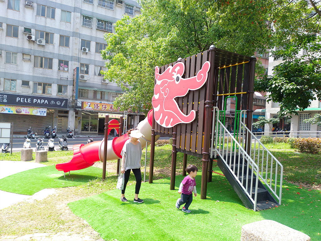 八里龍源公園現場照片