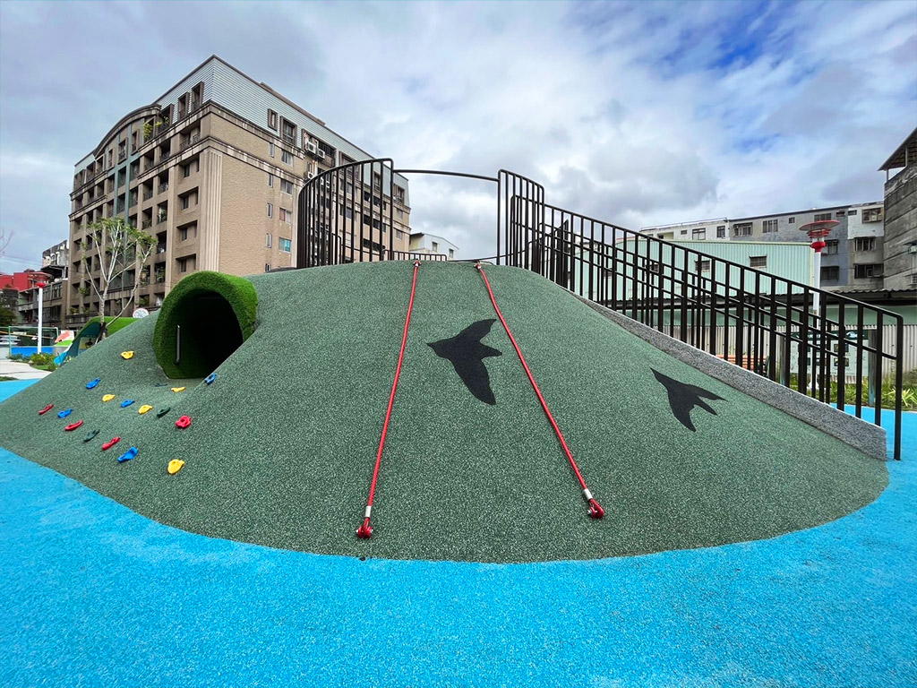 蘆洲兒五樓厝公園照片