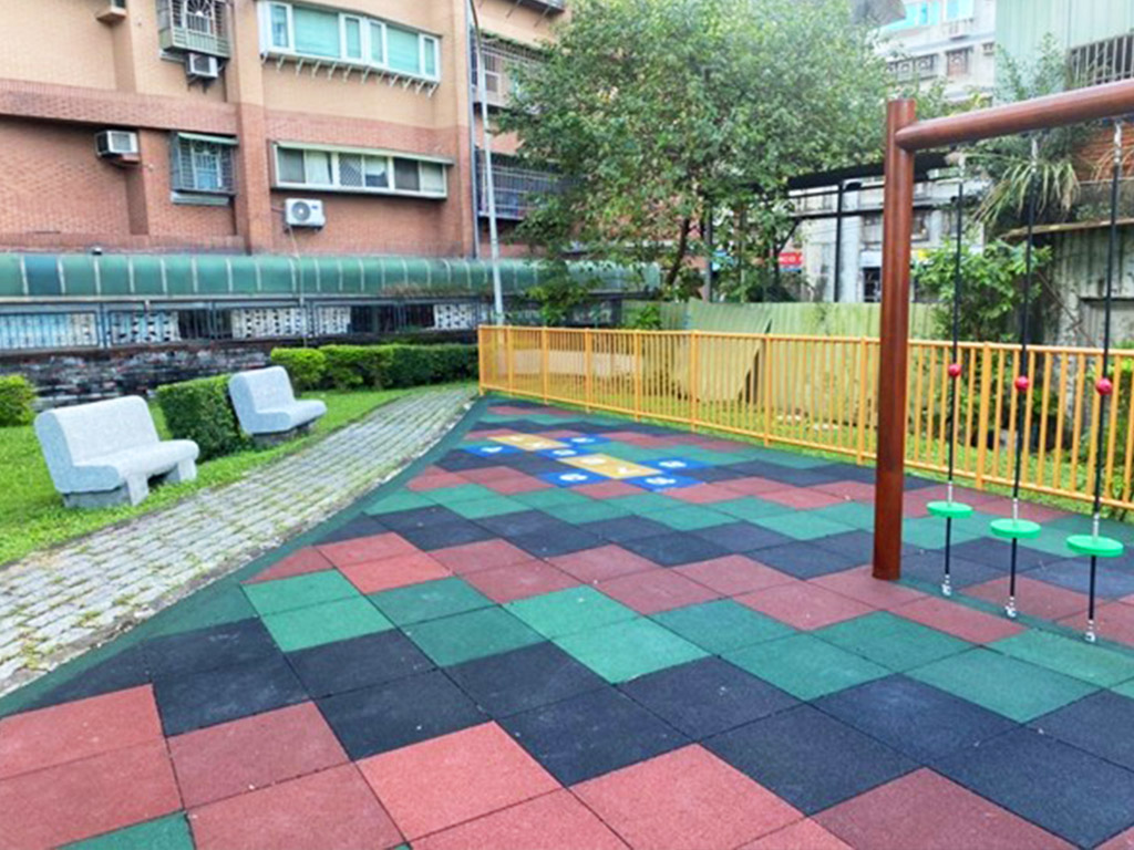 土城祖田兒童遊戲公園現場照片