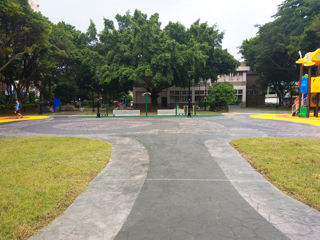 板橋莊敬公園現場照片