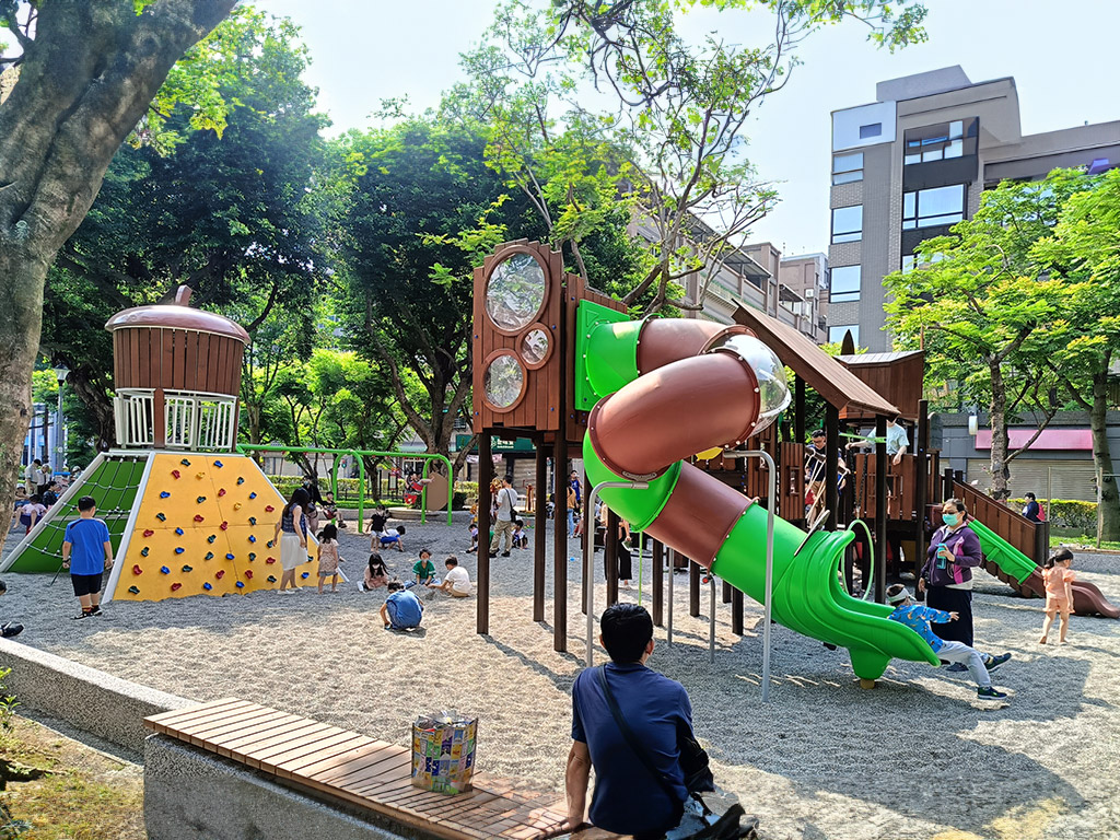 蘆洲中原公園照片