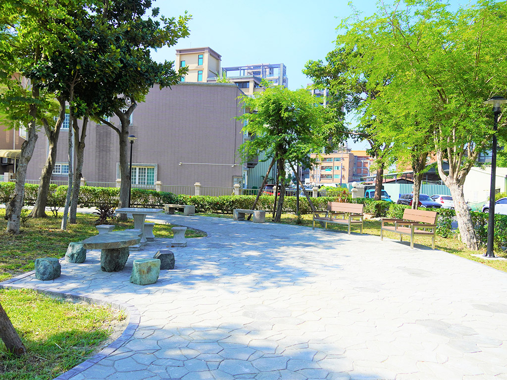 八里南山公園現場照片