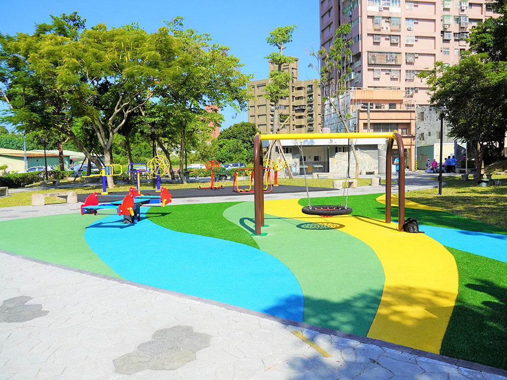 八里南山公園照片