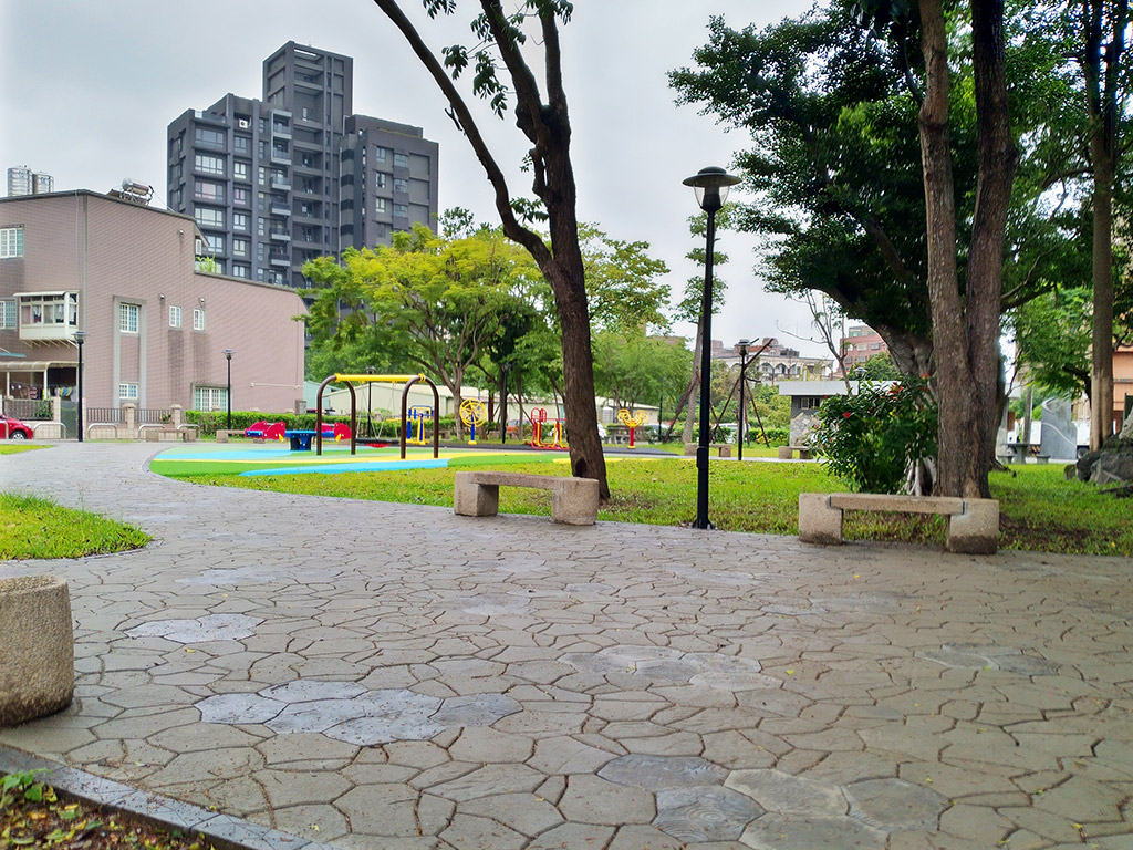 八里南山公園照片